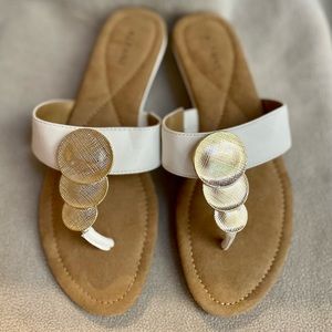 Alfani Women open toe sandal size 6M